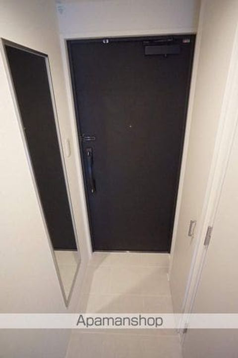 PASEO新宿の玄関