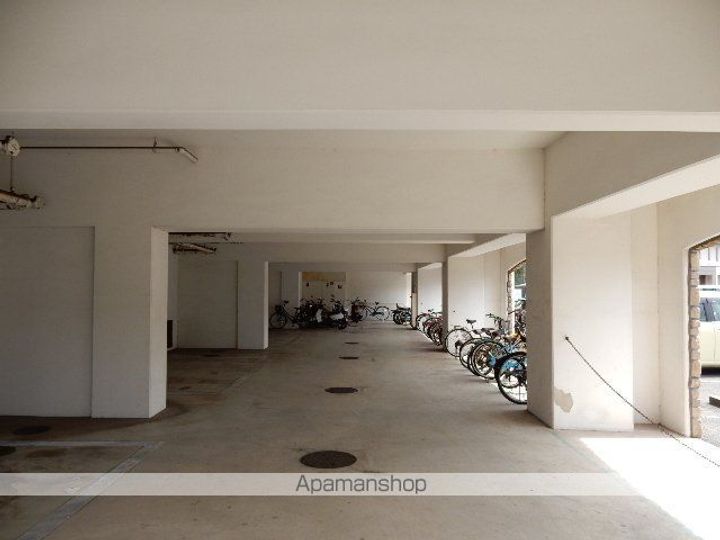 ウエスティンパレスの外観