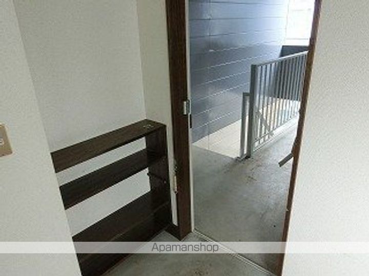 センチュリーハウスA203の玄関