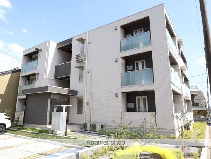 クープレット石川橋の外観