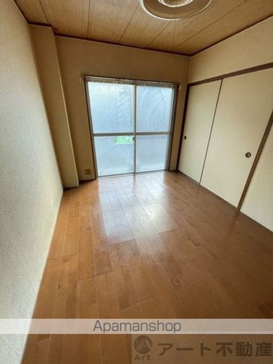 愛媛県松山市土居田町の賃貸マンションの内装