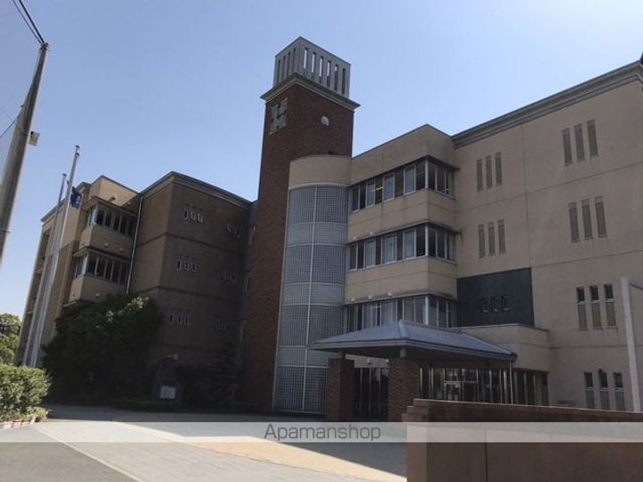 メゾン中通町202の周辺