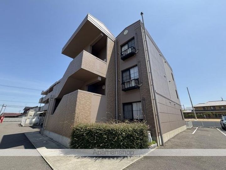 バレーフィールド仏生山館303の外観