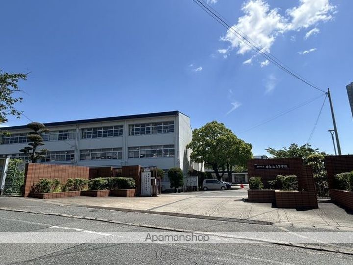 プレスト香住ヶ丘B棟の周辺