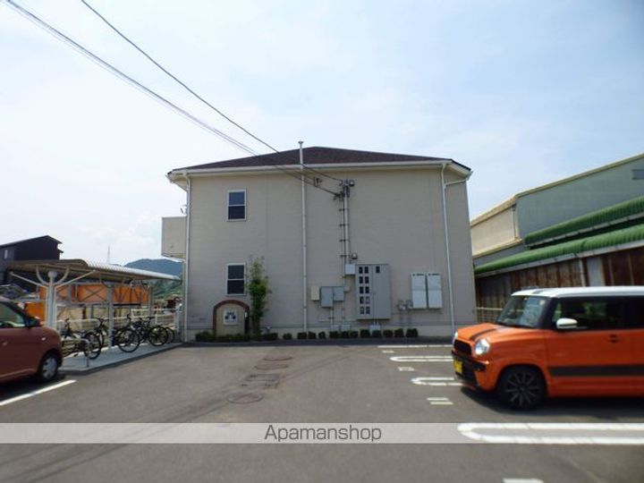 愛媛県今治市桜井の賃貸アパートの外観