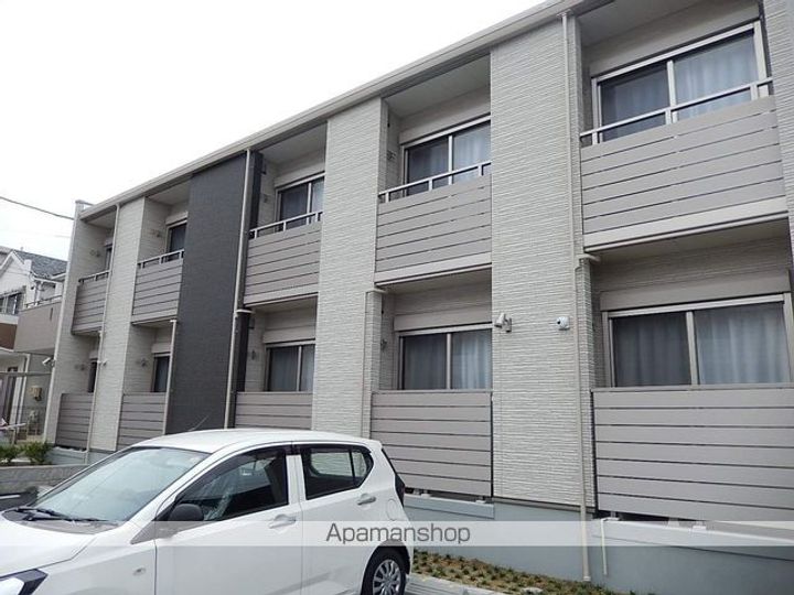 クレイノサイドサラウンド103の外観