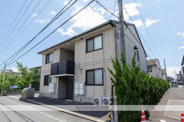 センチュリー香西A棟102の外観