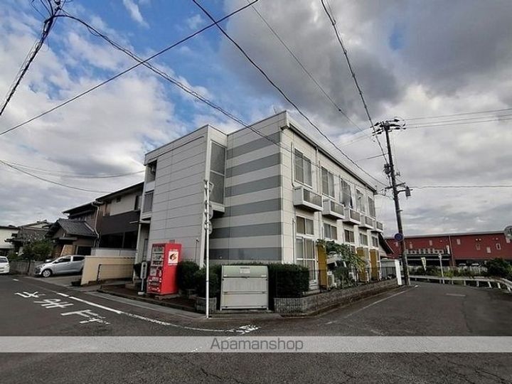 レオパレスADONIS205の外観