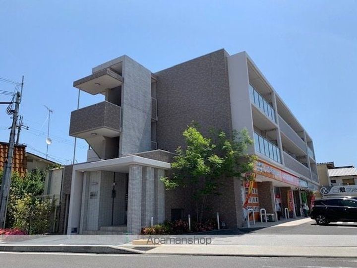 滋賀県草津市上笠2丁目の賃貸マンションの外観