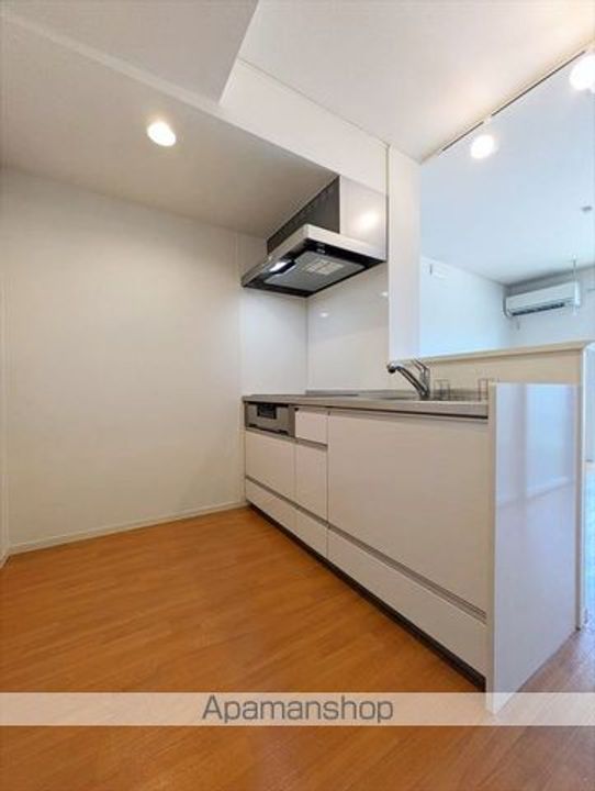 ハピネスの内装