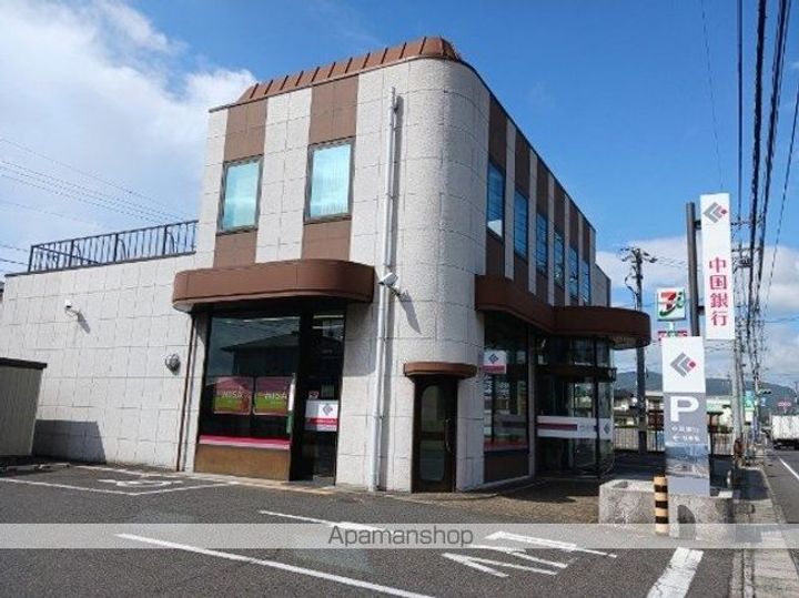 クレストール長船Aの周辺