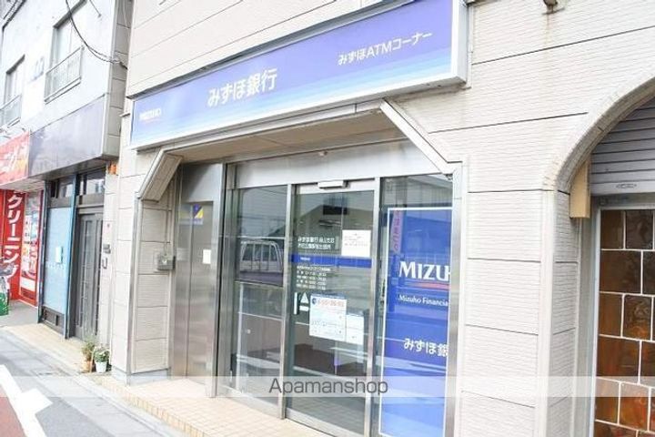 東京都世田谷区粕谷2丁目の賃貸マンションの周辺