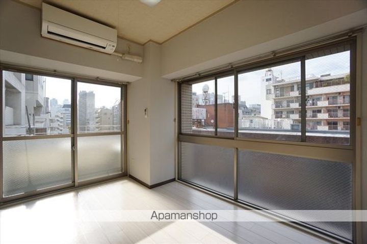 愛知県名古屋市中区栄5丁目の賃貸マンション407の内装