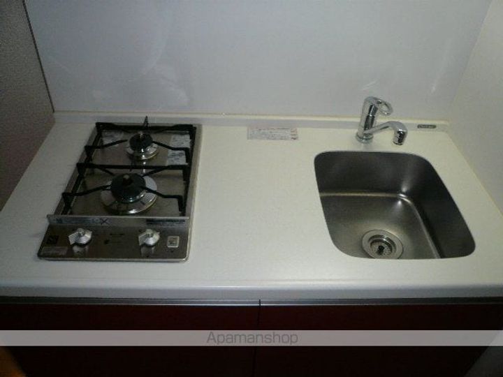 ガレリア東新宿のキッチン