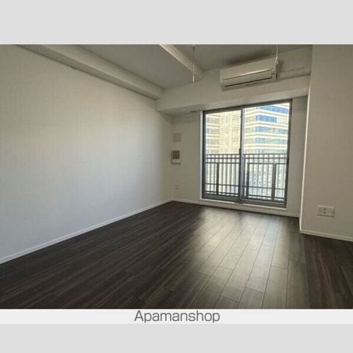 フロンティア新宿タワーの居間