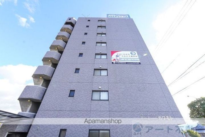 エバーリーブズカワモトの外観