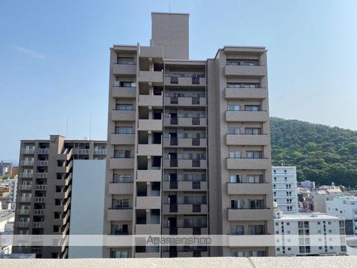 香川県高松市中央町の賃貸マンションの内装