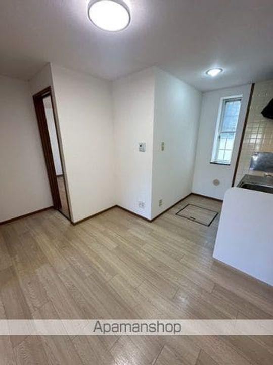 メゾン・ド・ウォーム B102の内装