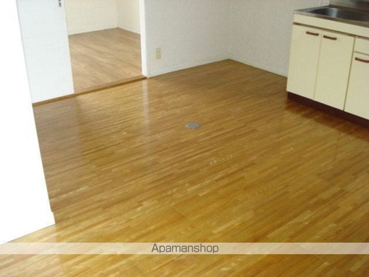 エルハイムユーの居間