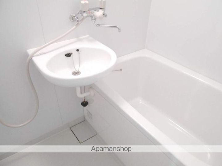 東京都日野市神明1丁目の賃貸アパートの風呂