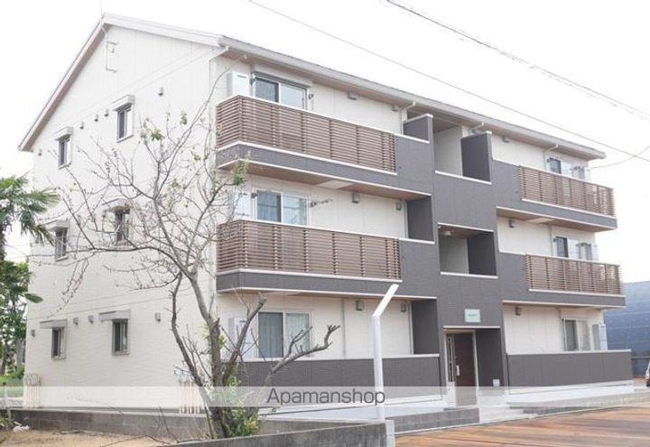 キャトルセゾンの外観