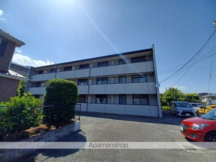 レオパレスピアの外観