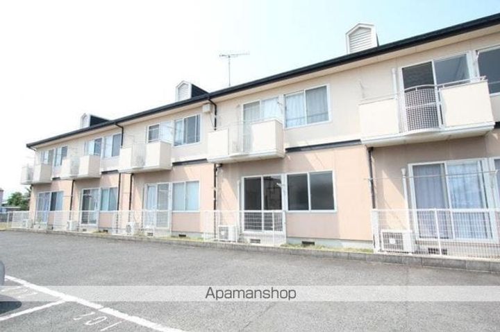 フレンド・ハイツの外観