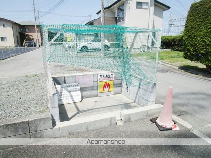 レオパレスDREAM201の外観