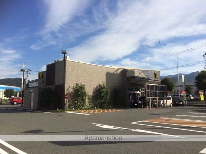 ドメーヌ・Tの周辺