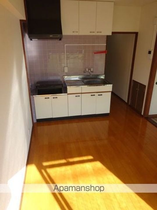 山口ビル101の居間
