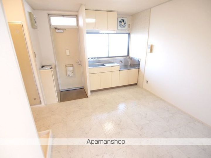 コーポマルタの内装