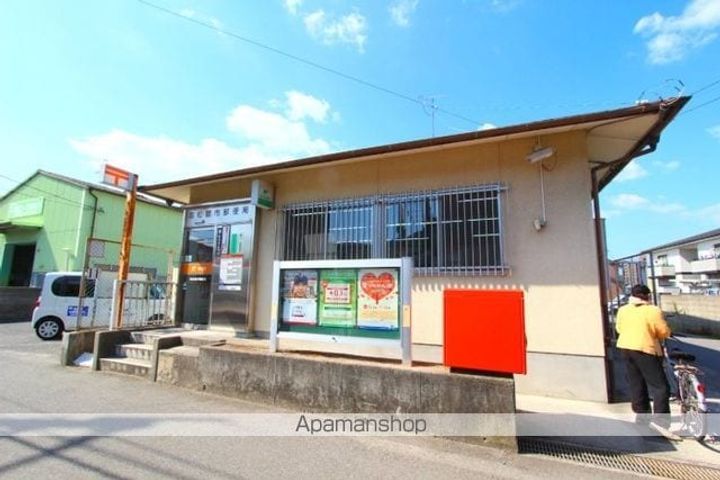 香川県高松市鶴市町の賃貸アパートの周辺