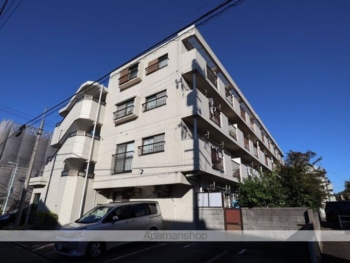 メゾン杏林304の外観