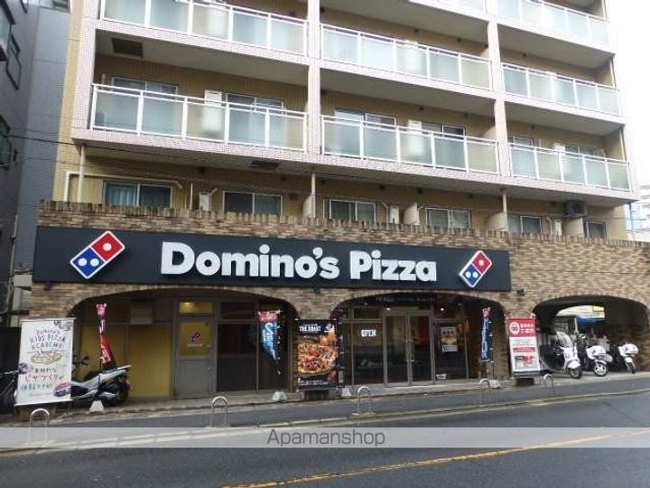 メゾンアリュールの周辺