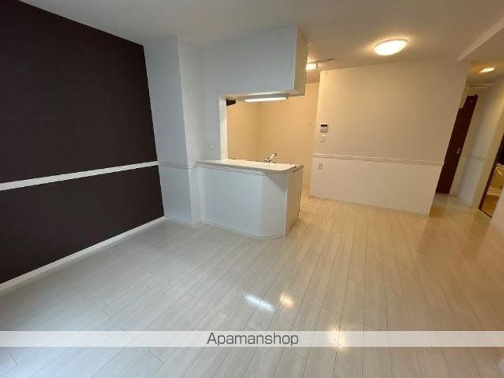 LUNAⅡ SAKURAIの内装