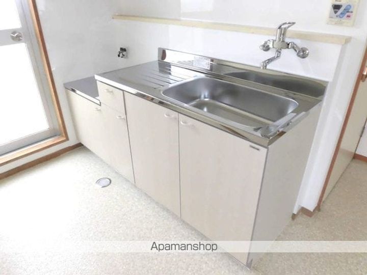 ハイツウイング金子2-Dのキッチン