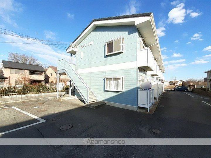 カーサ八幡林の外観