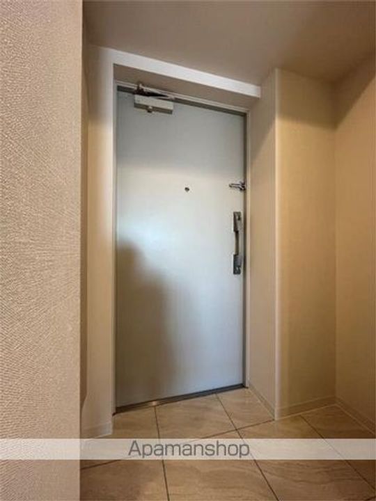 メアヌイ錦糸町の玄関