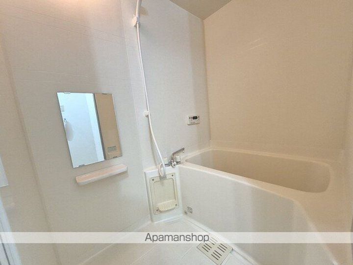 ヒルシュハウスBの風呂