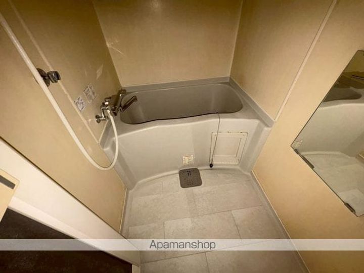 エレガンスNYパレス106の風呂