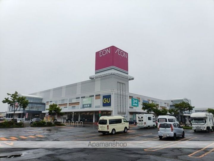 アーバンレガーロの周辺