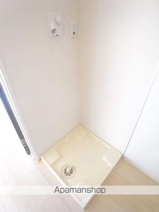 ラ・シエスト108号室の内装