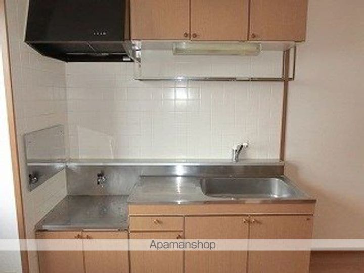 岩手県盛岡市高松4丁目の賃貸アパートのキッチン