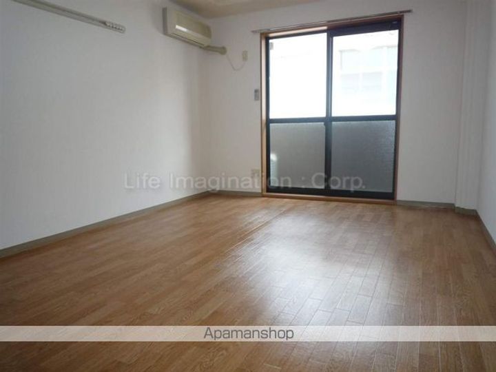 サンレジデンスの居間