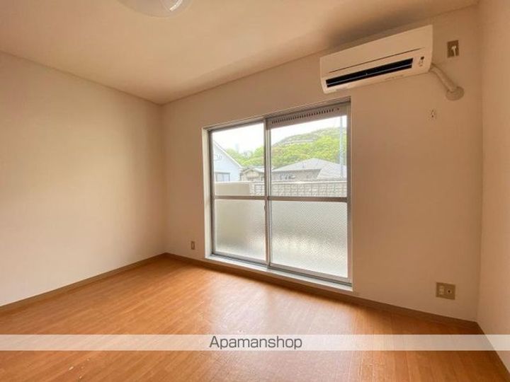 メゾンド西宝町の居間