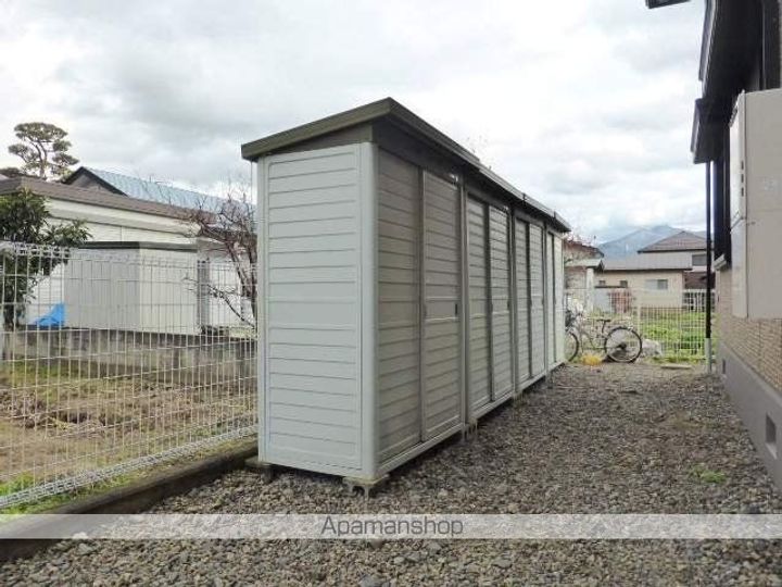 ルピナス風間の周辺