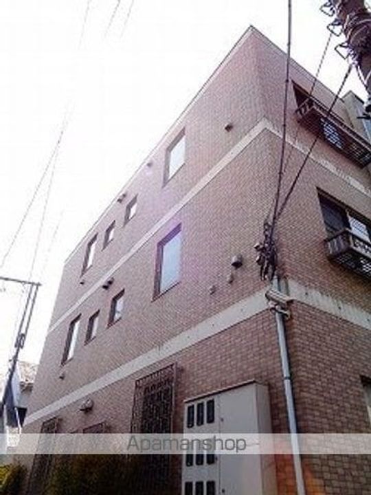 東京都世田谷区代沢4丁目の賃貸マンションの外観