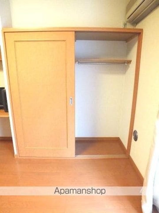 レオパレスメルスィの居間