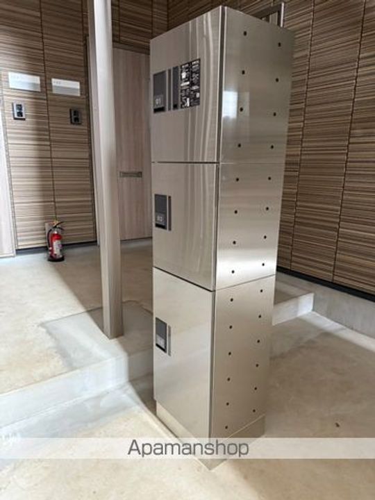 INY102のその他画像