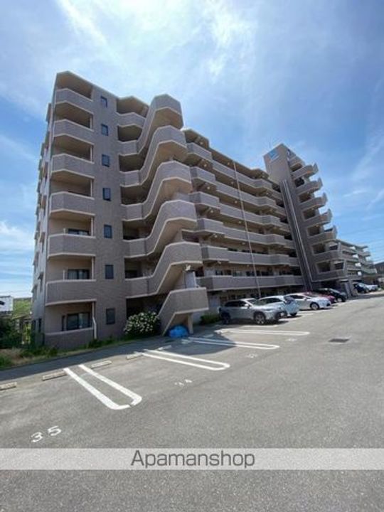 アルファステイツ屋島中町606の外観